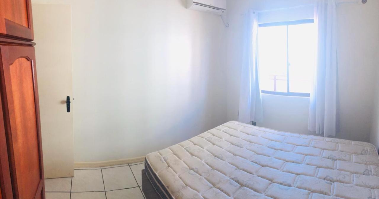 Apartamento Meia Praia - 이타페마 외부 사진